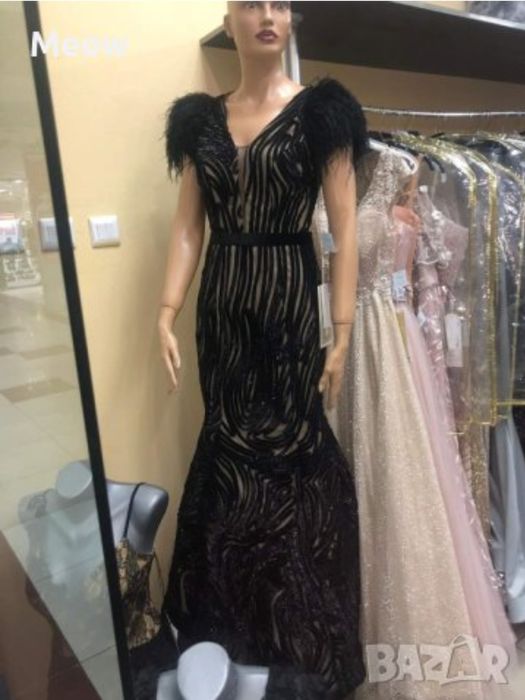 Елегантна рокля тип русалка