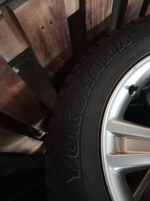 Диски с шинами от Toyota Highlander