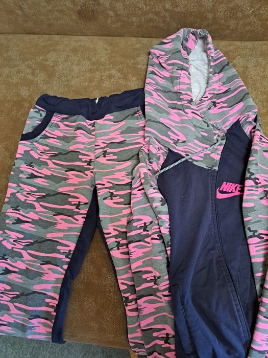 Продам пакет вещей 42 размер