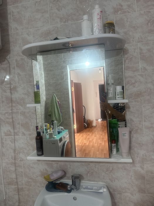 Зеркало для ванной комнаты