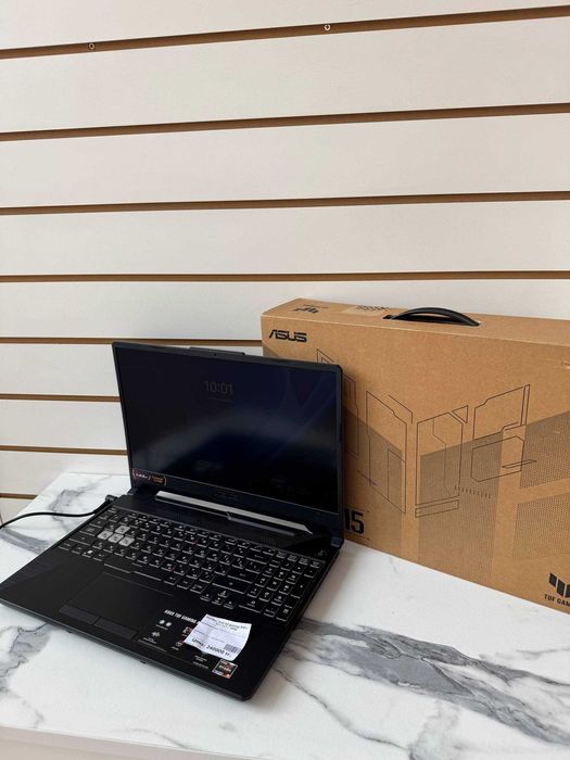 Asus tuf gaming 15'6