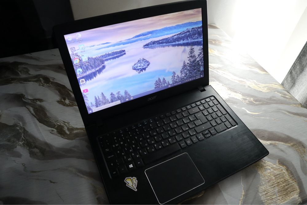 Acer Aspire E5-575G – i3 / 8GB RAM / NVIDIA 940MX