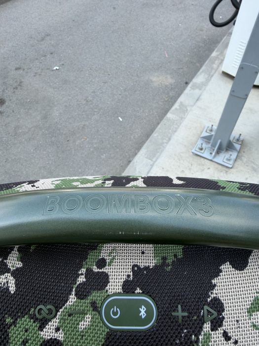 JBL boombox 3 Перфектна.