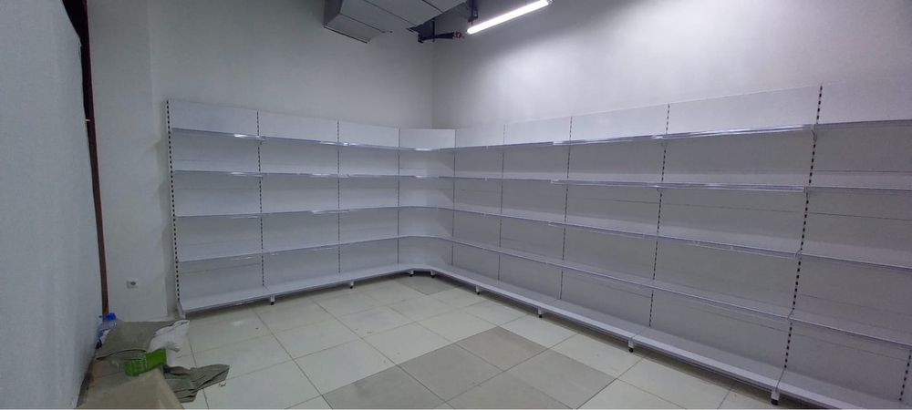 Витрины прилавки полки для магазин