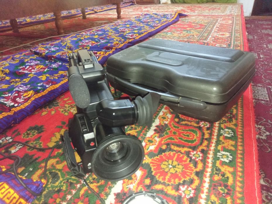 Видйо камера касетсли