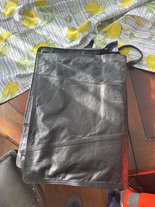 Кожени чанти от едно време