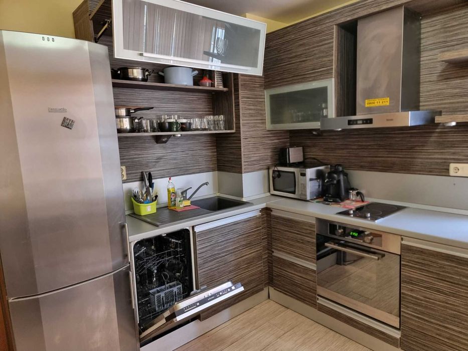 Дава се под наем Двустаен апартамент в Варна, Цветен квартал - 50 кв.м за 498.27 € - Снимка #11