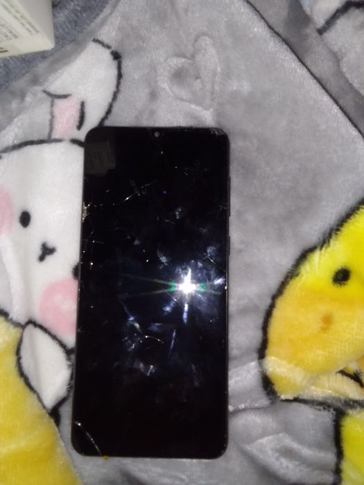 Телефон Самсунг А02