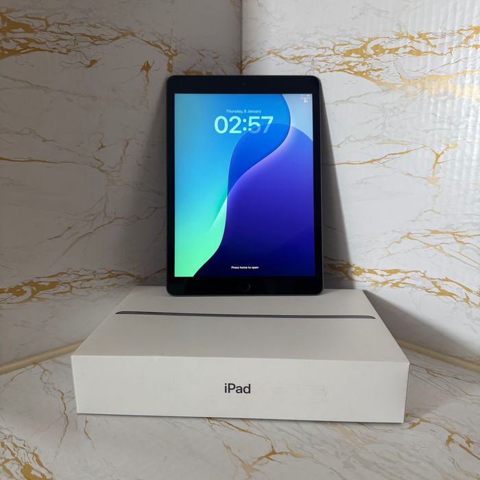 Apple iPad 10.2 8th Gen 128GB Wi-Fi Space Gray