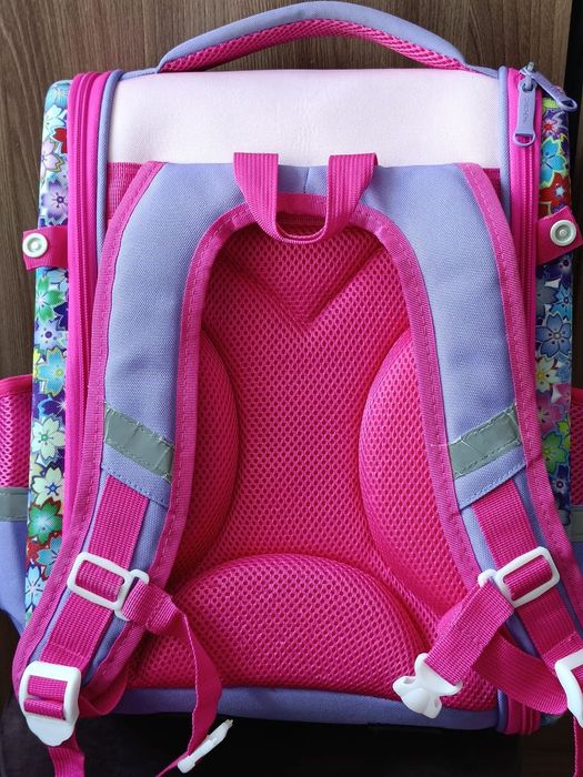 Школьный рюкзак.