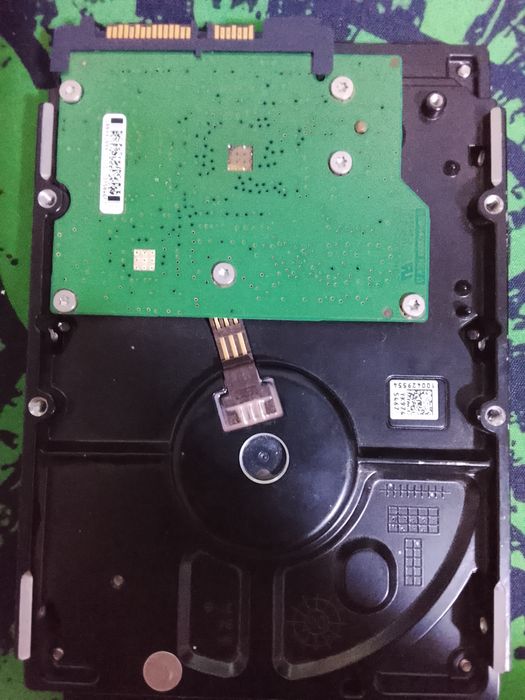 Продам жесткий диск на 256 гигабайт