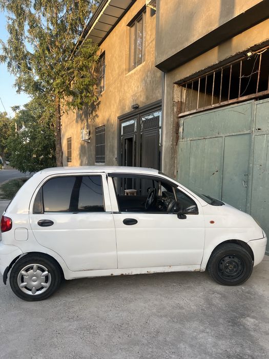 Matiz 2006 mix srochna sotiladi