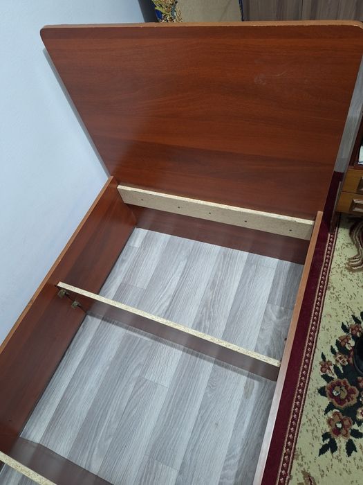 Кровать. 80*190 б/у