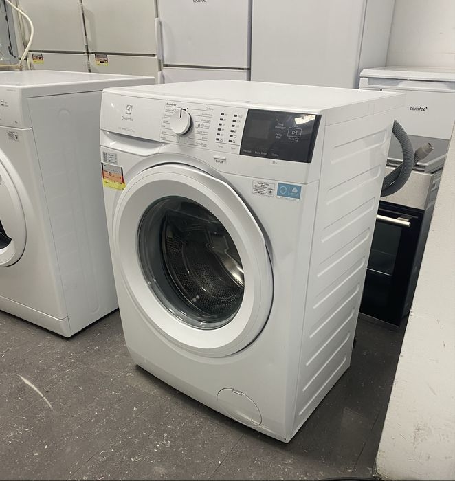 Пералня Electrolux 600 SensiCare 8 кг.
