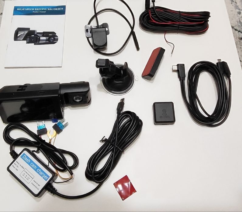 Видеорегистратор за автомобил с 3 (три) камери и GPS