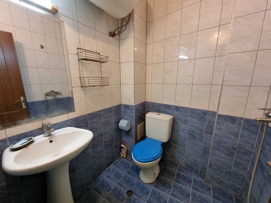 Продава се Двустаен апартамент в Варна, Колхозен пазар - 60 кв.м за 2000 €/кв.м - Снимка #8