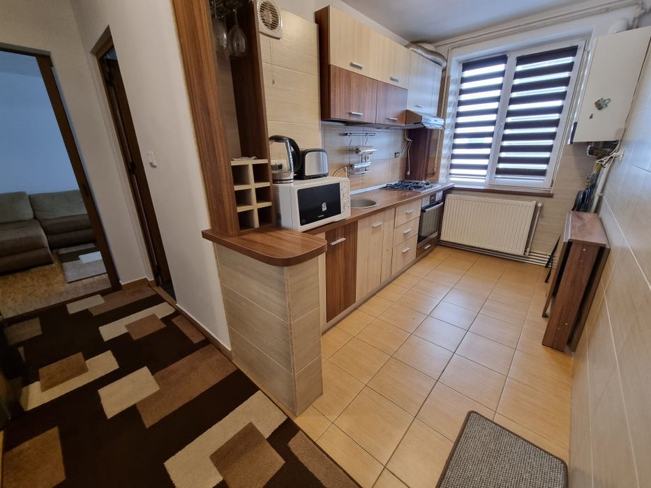 Închiriez apartament 2 camere  ultracentral