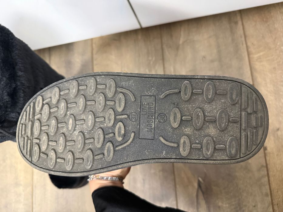 Love moschino апрески