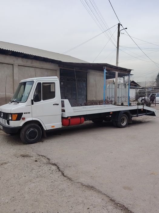 Продаётся эвакуатор