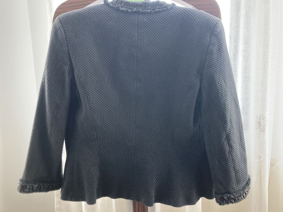 Sacou negru,  scurt, pentru femei, marime 38