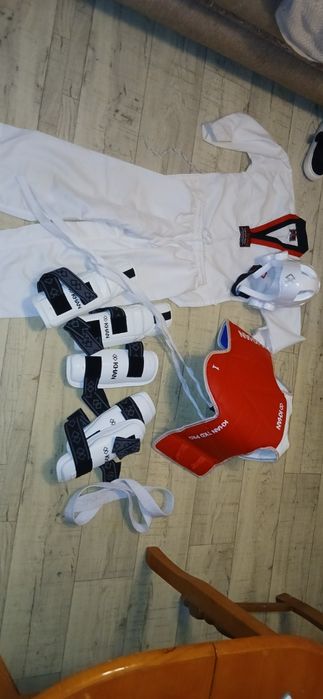 Протекторы для тхэквондо