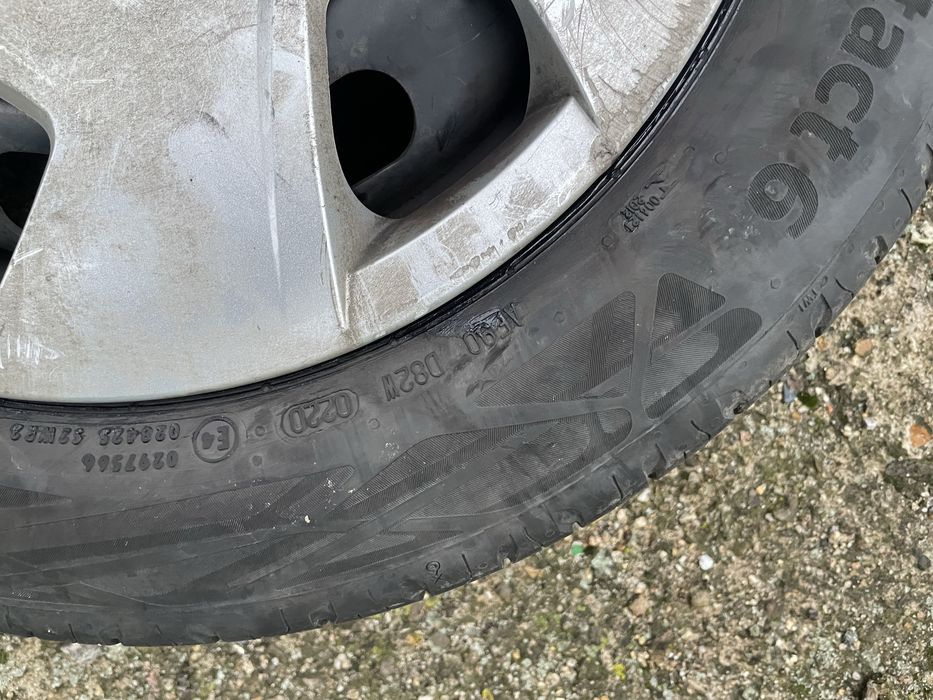 Балансирани летни гуми Континентал с джанти за VW, 15” 5х100