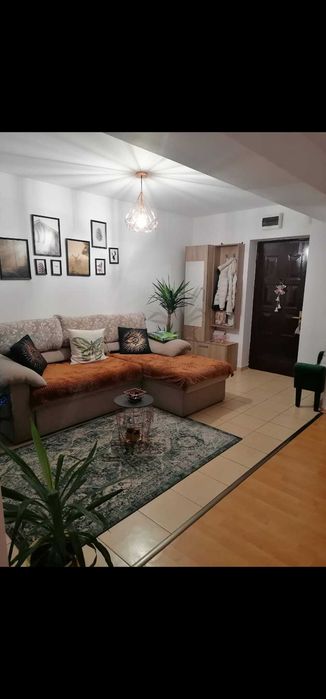 Vand apartament cu 2 camere transformat in 3 rezidential Confort City