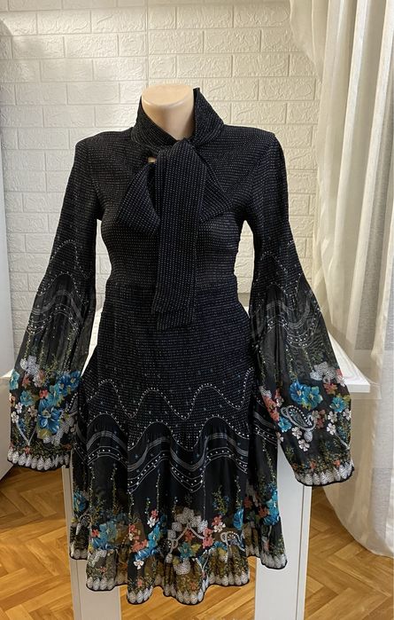 Продам красивые платья.