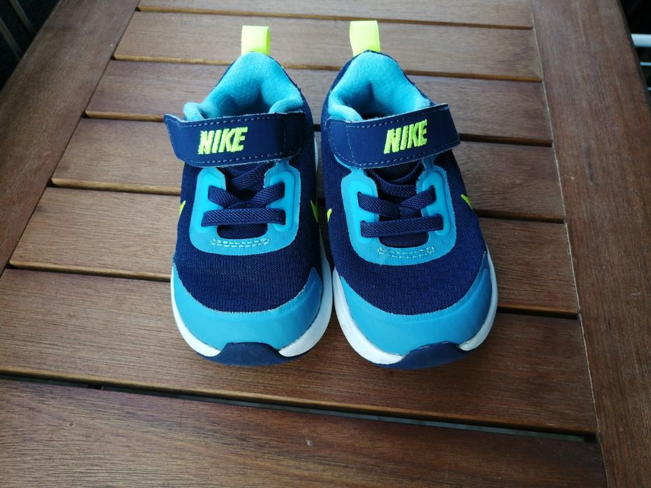 Маратонки Nike 21 номер