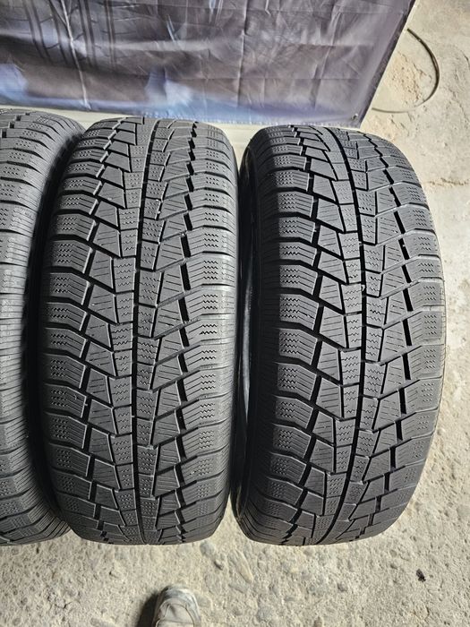 4 anvelope iarna 215 60 16 Viking 2022