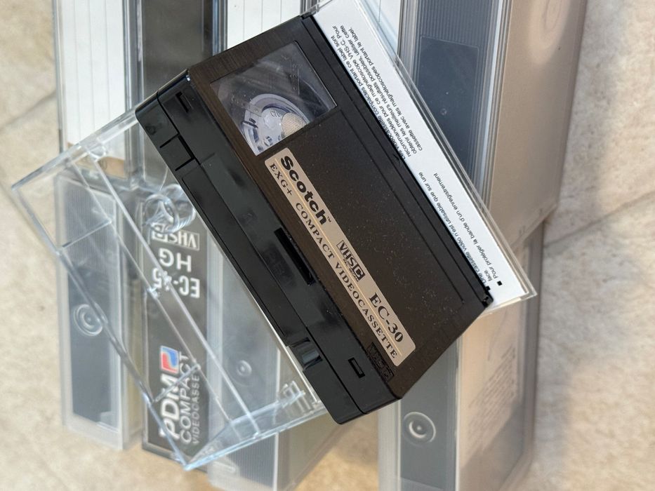 Lot 10 casete video format VHS-C