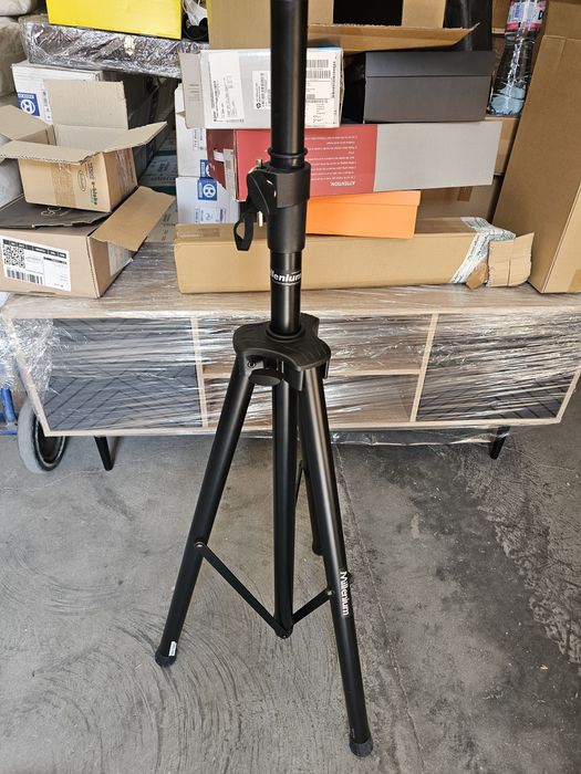 Комплект от 2 стойки за високоговорители Millenium BS-2211B MKII