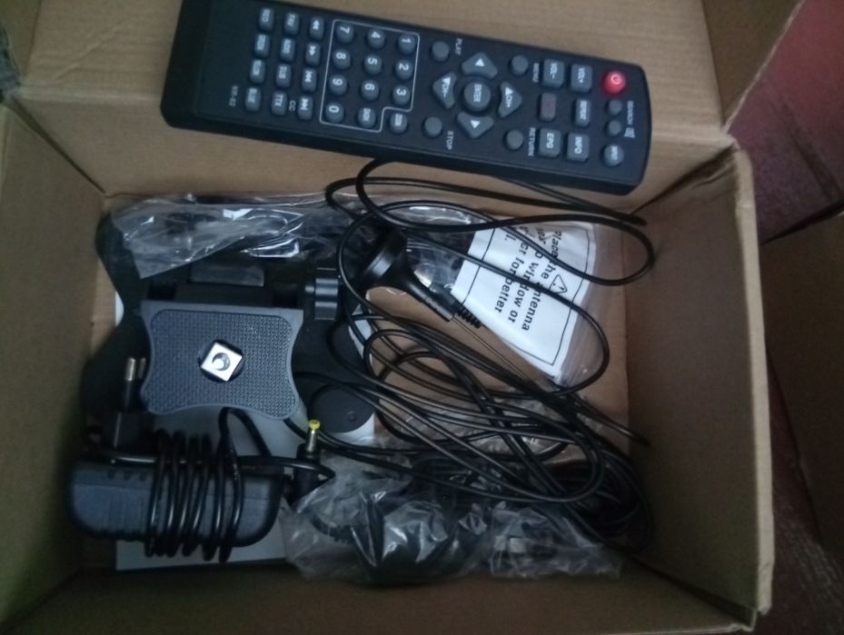 Портативный телевизор