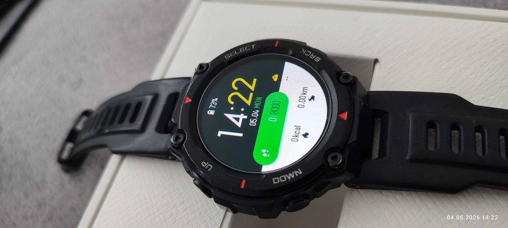 Amazfit T-Rex Смарт часовник