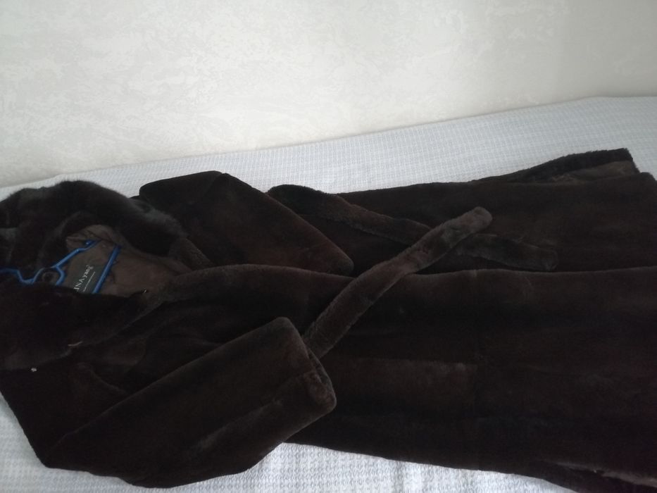 Продам шубу стриженый бобр