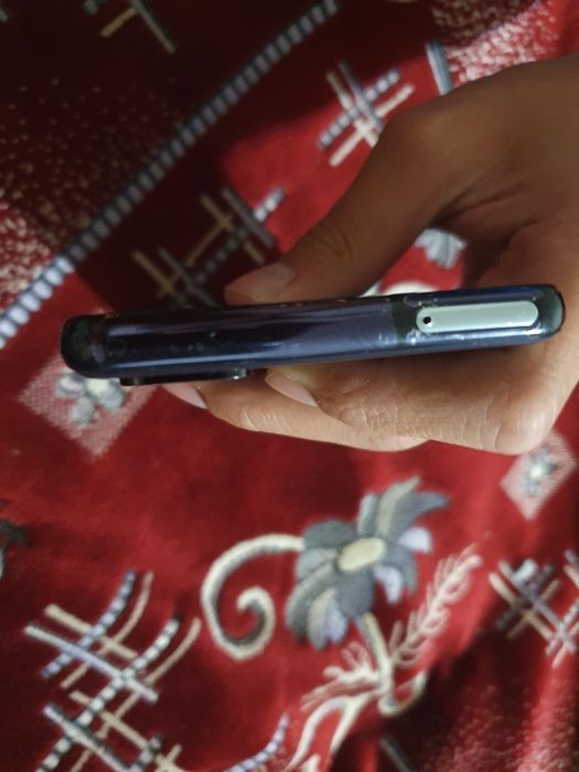 Samsung s20fe экран не работает