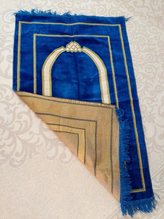 Намазник,жайнамаз көйлек