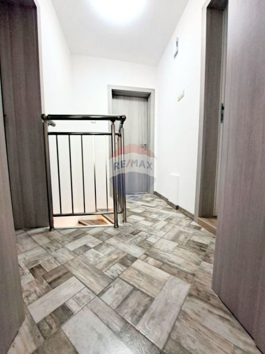 Продава се Къща в Варна, Колхозен пазар - 240 кв.м за 1334 €/кв.м - Снимка #9