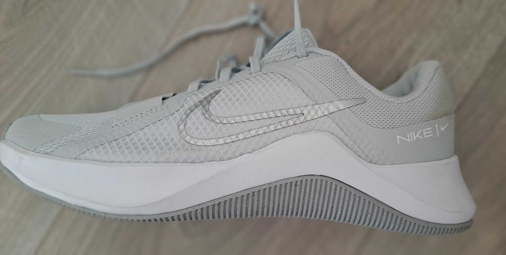 Adidasi Nike originali
