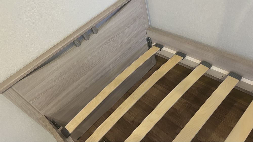 Новая односпальная кровать