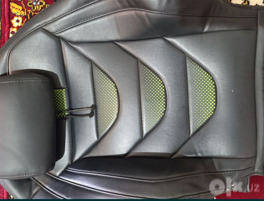 Cobalt avtomobili chexol