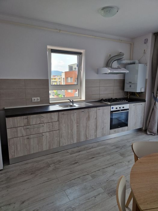 Inchiriez apartament Avantgarden 4