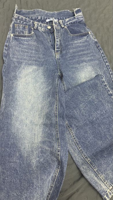 Продам джинсы в отличном состоянии