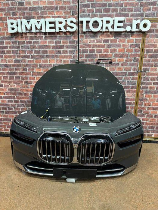 Fata completa BMW g70