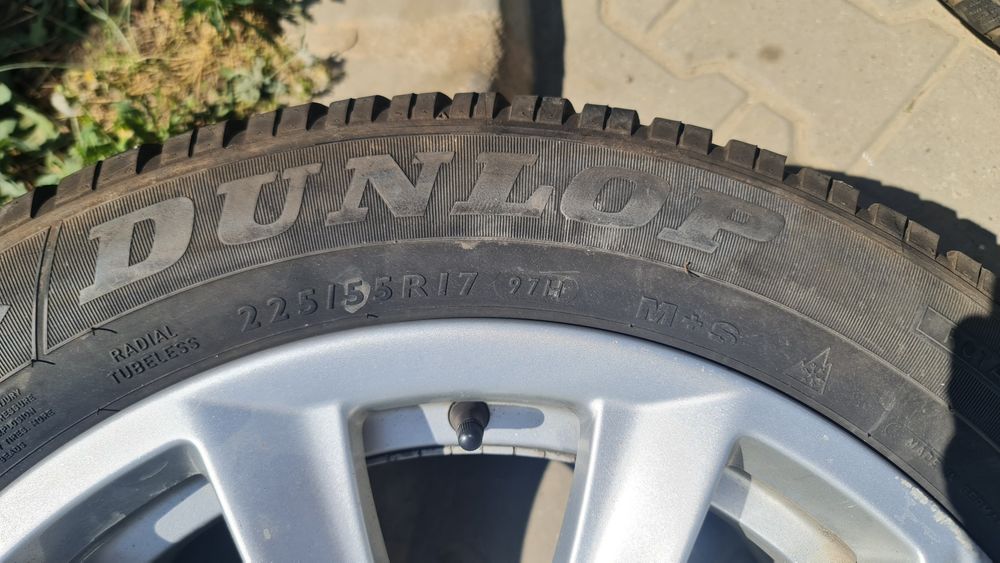 Set Roti BMW 225/55R17 cu anvelope M+S