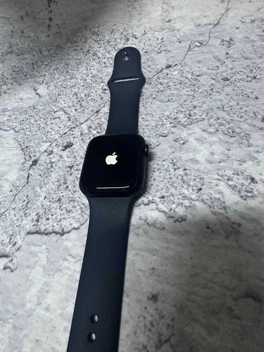 Смарт часы Appe Watch SE 2 Аксай (0709) номер лота 936403