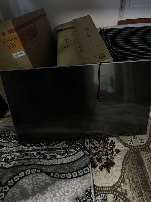 Samsung TV 43.   ..