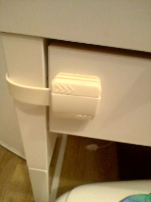 Set 2 protecții sertare copii noi