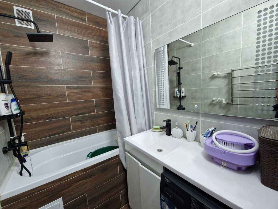 Продам 3 комнатную квартиру