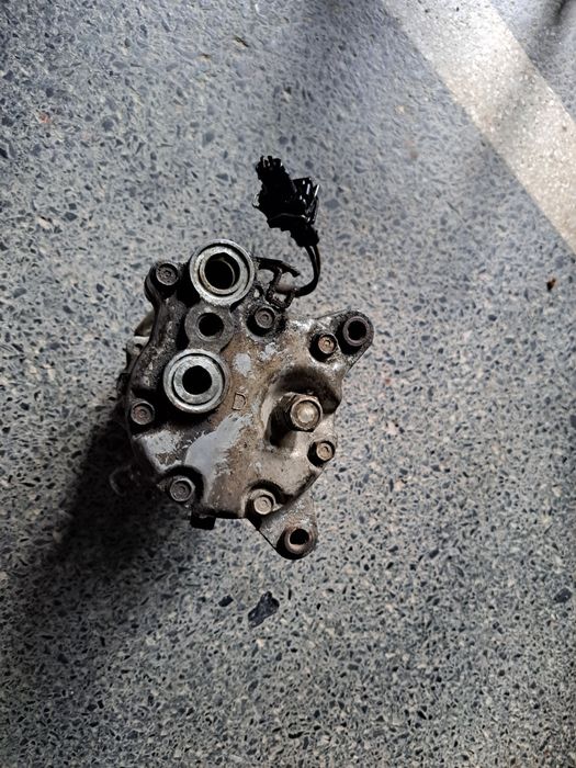 Компресор за климатик за VW Polo преди 2005 г.